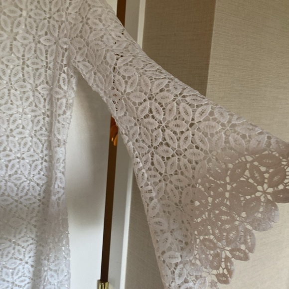 White Lace Long Sleeve Beach Cover Up Medium NEW - Picture 8 of 8